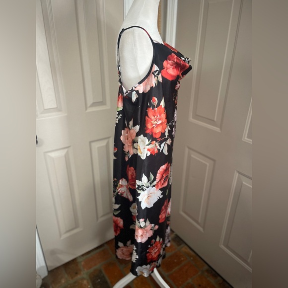 Bebe vintage black, red, cream, green floral midi cowl neckline slip dress. XL. - Picture 5 of 9